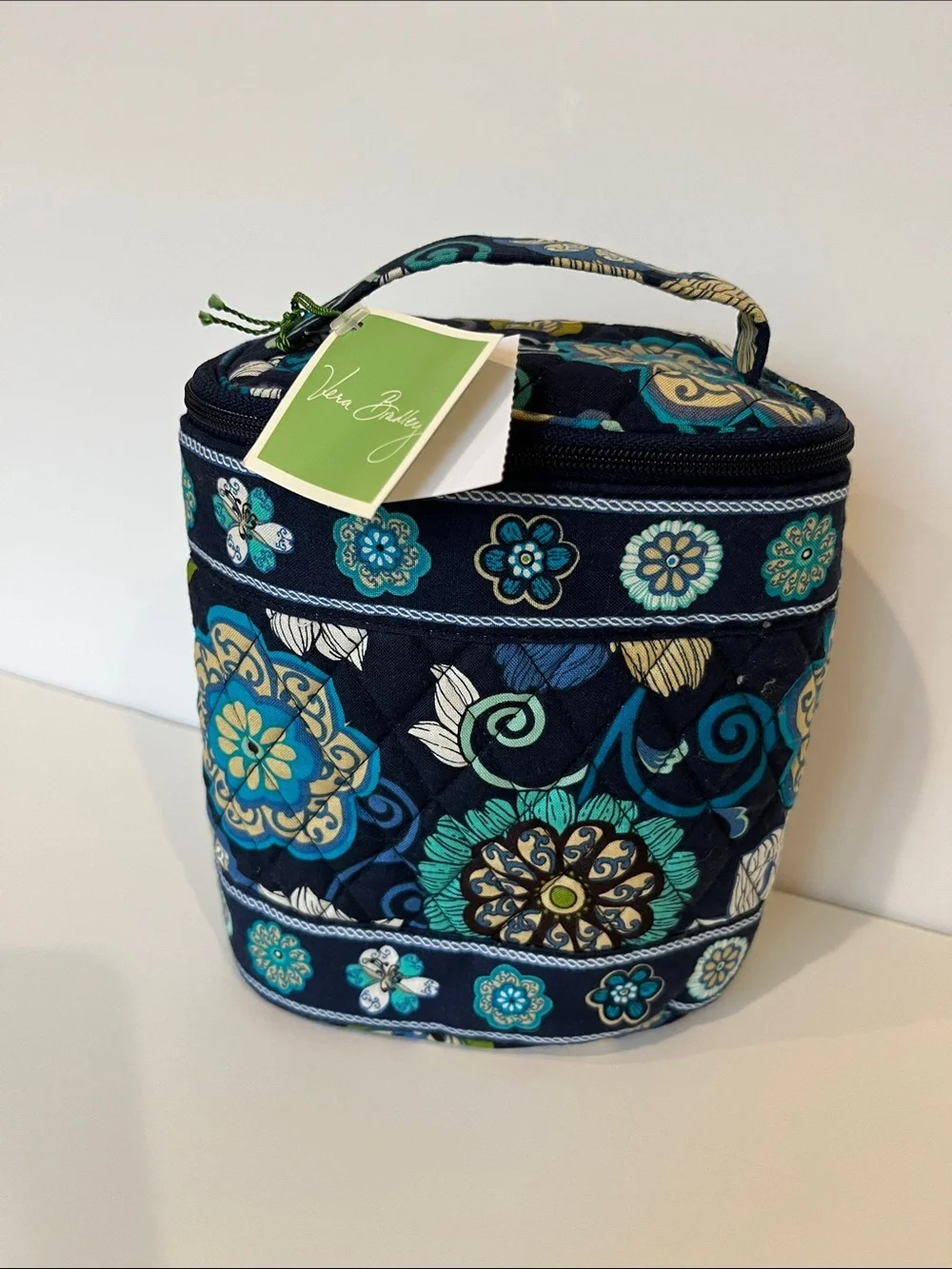 Vera Bradley NWT Navy Floral Quilted Cool Keeper Case.